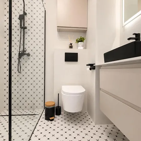 Harmony Premium Sunny Balcony& Garage Appartement